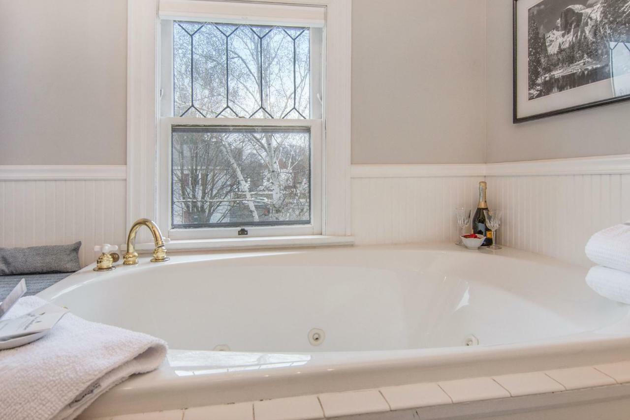 The Lamplighter Bed & Breakfast Of Ludington Exterior foto